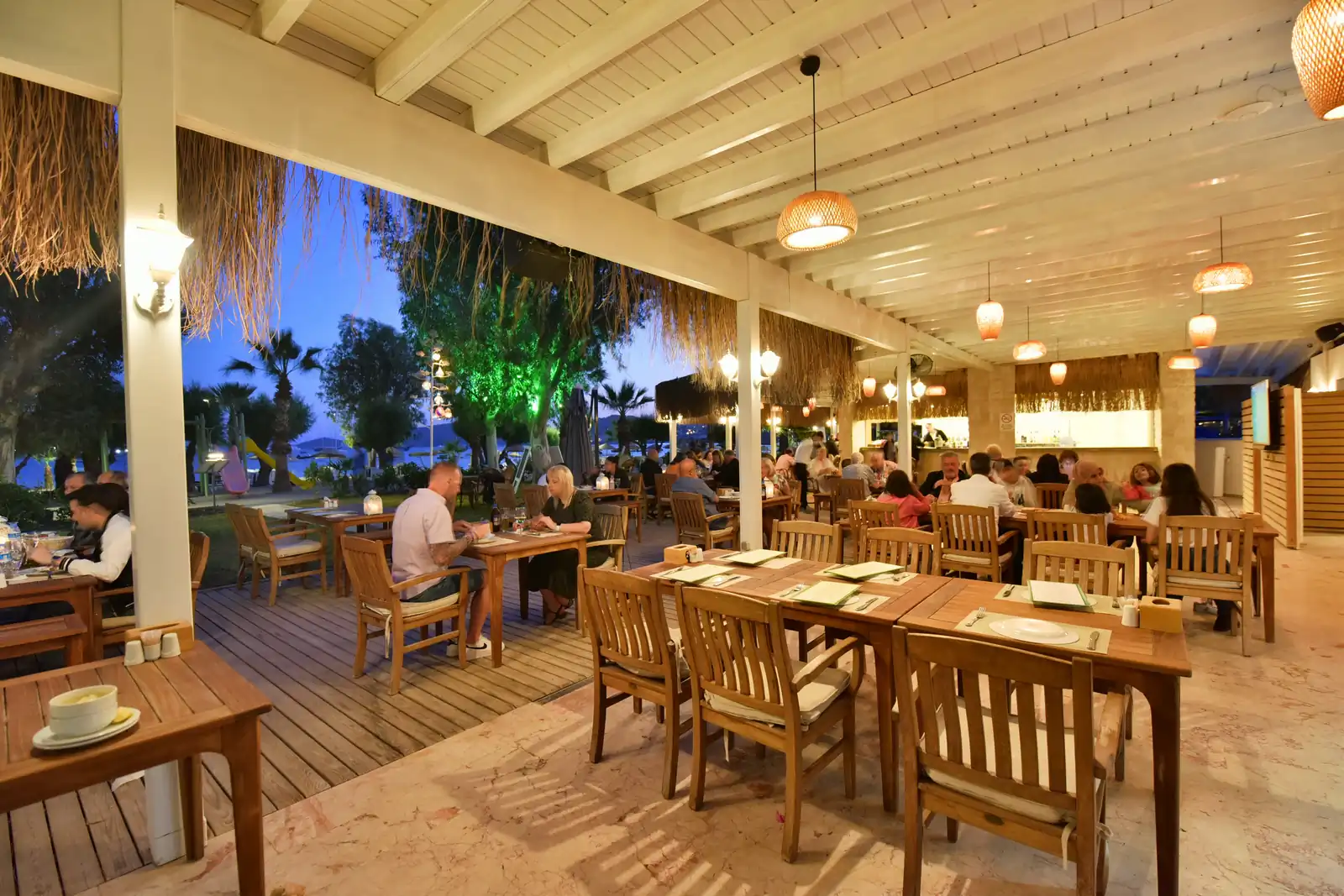 Restoran & Barlar 3